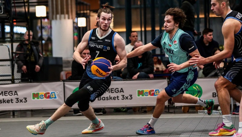 2 челябинские команды завоевали серебро на турнире по баскетболу 3×3 в Москве