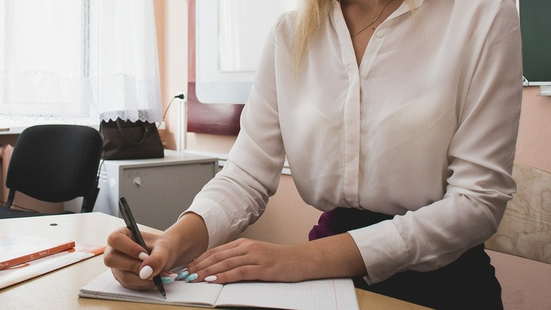 Знание.Премия открыла прием заявок на новую номинацию «Советник-просветитель»