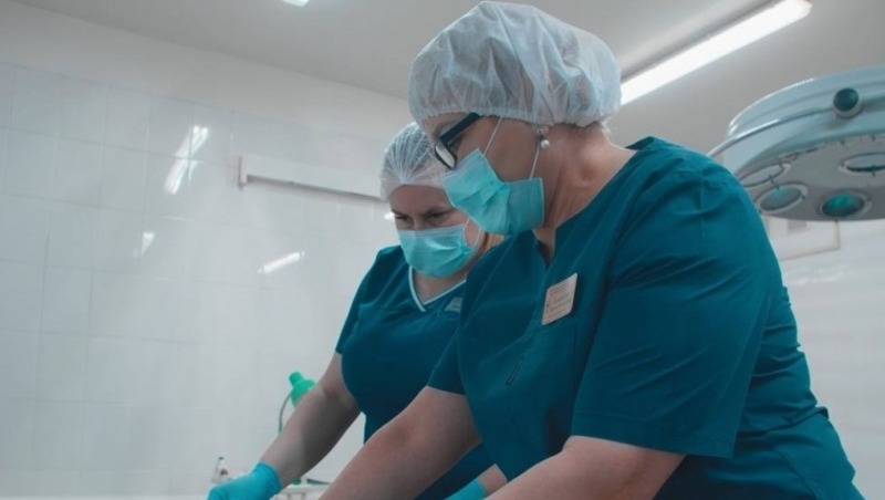 Омские врачи восстановили нос футболисту