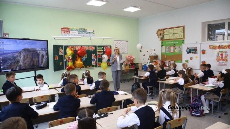 Звонки в школах России заменят произведениями Глинки, Чайковского и Бородина в марте