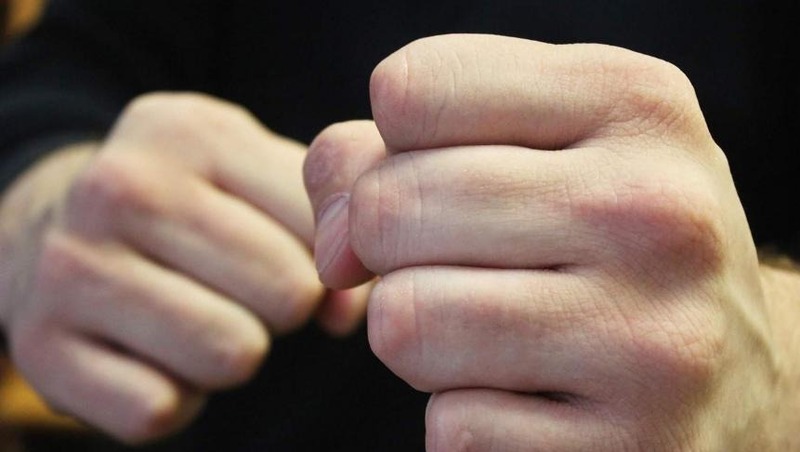 В Омске из-за вандалов закрыли тёплую остановку