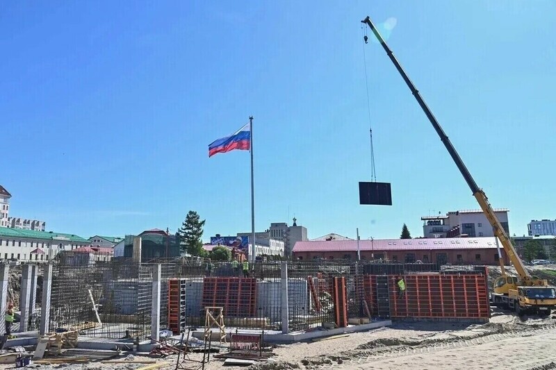 Виталий Хоценко рассказал о сроках открытия обновлённой набережной Иртыша в Омске