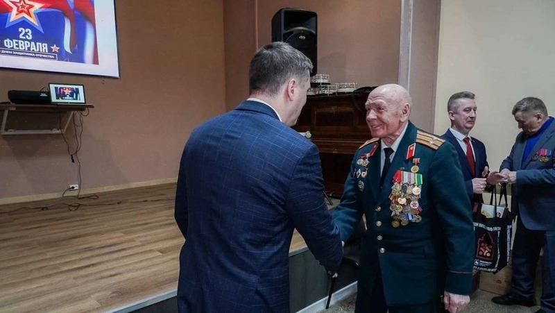 21 сотрудника военного госпиталя наградили ко Дню защитника Отечества в Нижнем Новгороде