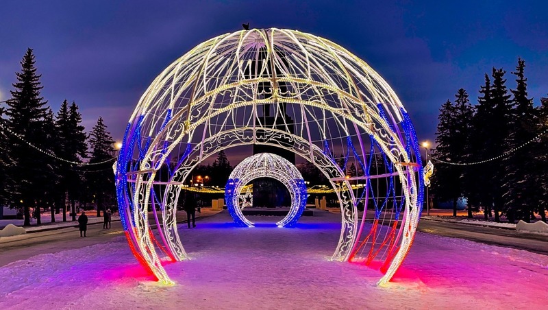 Подготовка к новогоднему оформлению города началась в Уфе