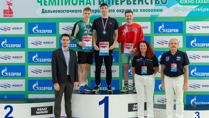 8 медалей завоевали магаданские пловцы на чемпионате в Южно-Сахалинске