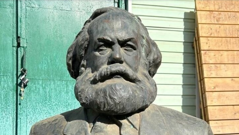 Бюст Карла Маркса установят на одноименной улице в Казани