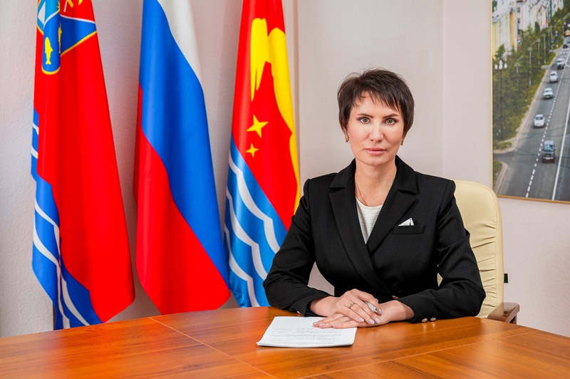 Поликанова поздравляет магаданцев с Днем работников дополнительного образования