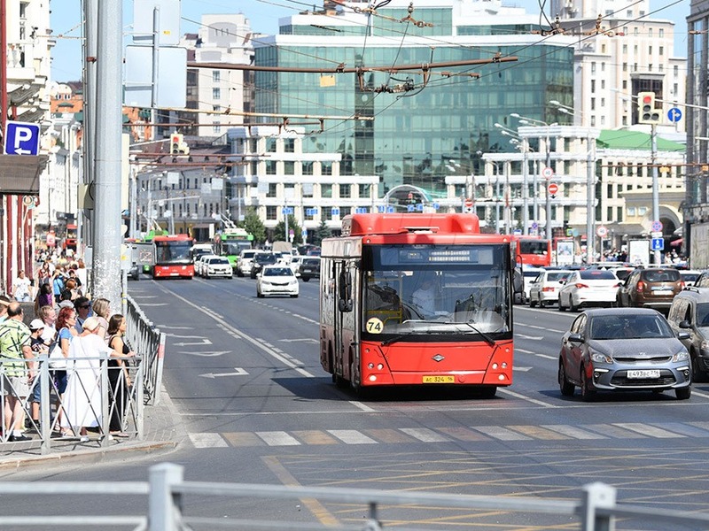 В казанских автобусах для пассажиров запустили сервис обратной связи