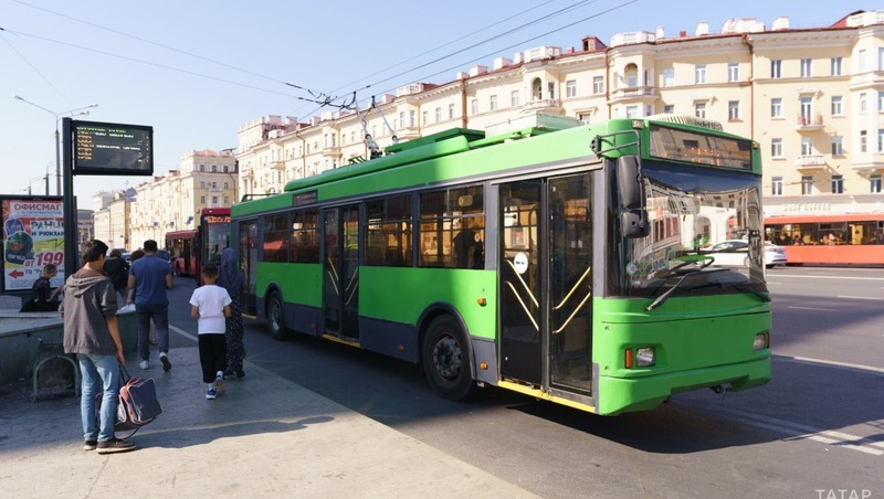 Маршрут троллейбуса № 8 сократили из-за коммунальной аварии в Казани