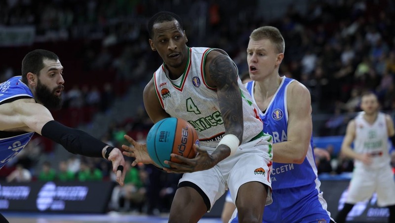 УНИКС победил в гостях «Самару»