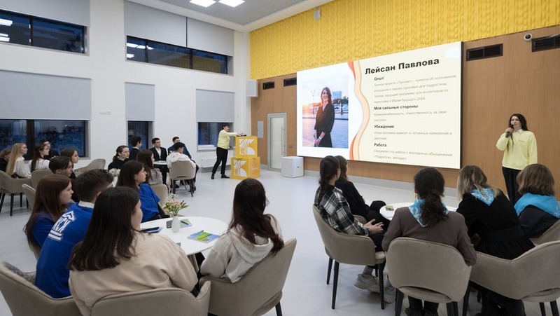 Более 1,3 тыс. человек посетили день открытых дверей в подростковых клубах Казани