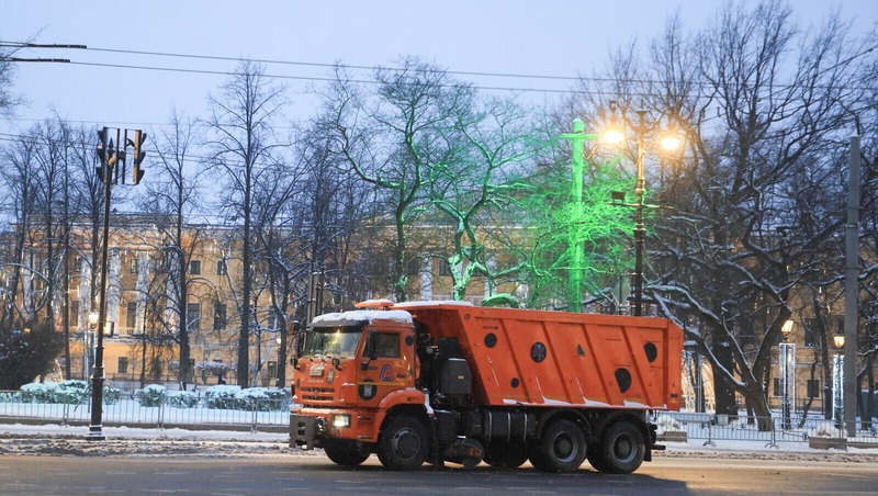 Около четырёх пунктов складирования снега откроют в 2027 году в Петербурге
