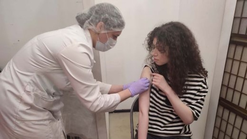 Более 500 свердловчан привились от гриппа в торговых центрах региона за неделю