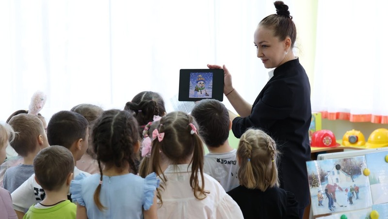 25 педагогов участвуют в очном этапе городского конкурса «Воспитатель года 2026» в Самаре