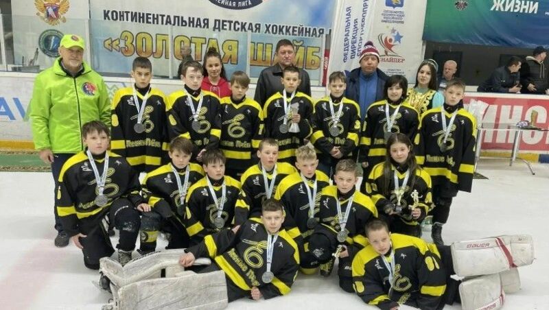 Юные хоккеисты из Елабуги завоевали серебро всероссийских соревнований