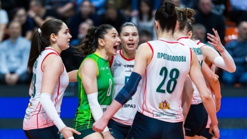 Женский волейбольный клуб «Уралочка» вышел в полуфинал чемпионата России