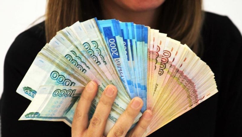 В Омской области 177 тысяч жителей установили запрет на кредиты