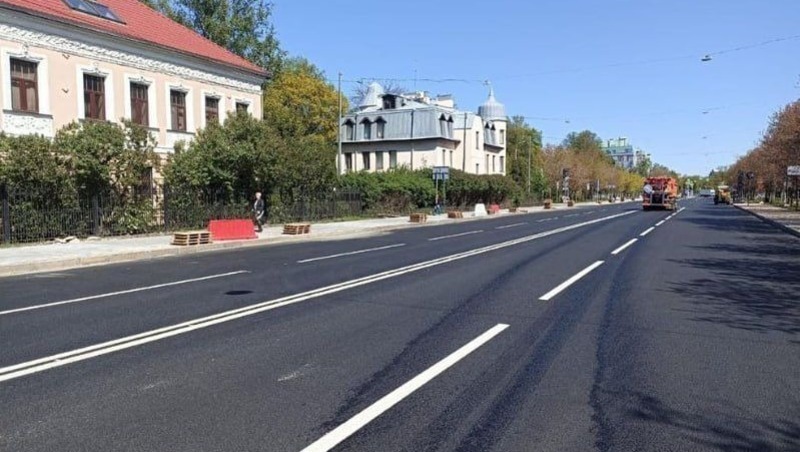 В Петербурге отремонтировали около 19 тыс. кв. м Морского проспекта