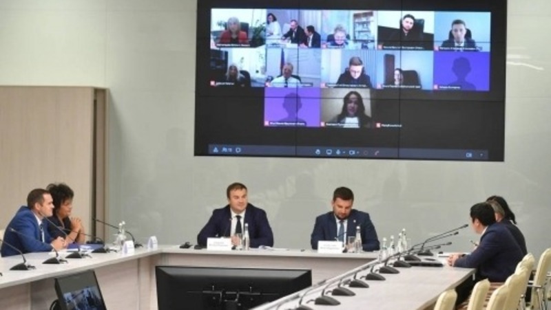 Омская область вошла в ТОП-10 регионов по приему иностранцев со слета Всемирного фестиваля молодежи