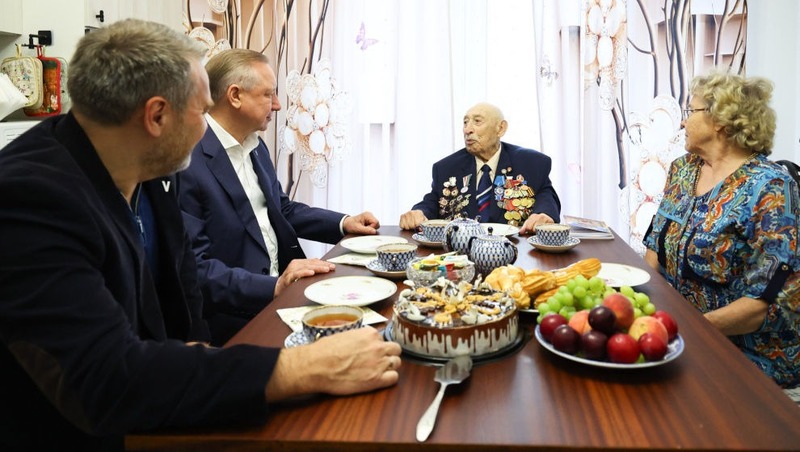 101-летие отметил ветеран Великой Отечественной войны Зиновий Меркин