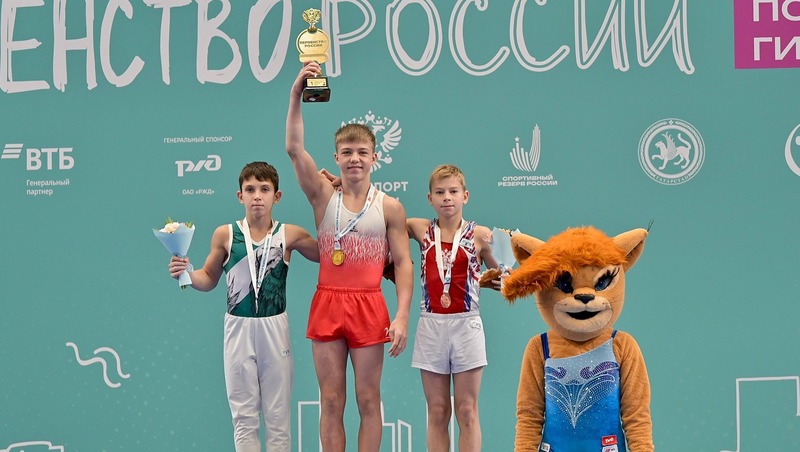 Челябинский гимнаст Семен Калистратов завоевал 4 медали на первенстве России