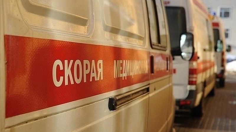 Отец с 13-летним сыном провалились под лед у мыса в Советской Гавани