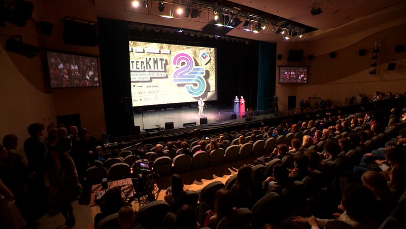 Около 500 заявок поступило на участие в Международном кинофестивале в Петербурге