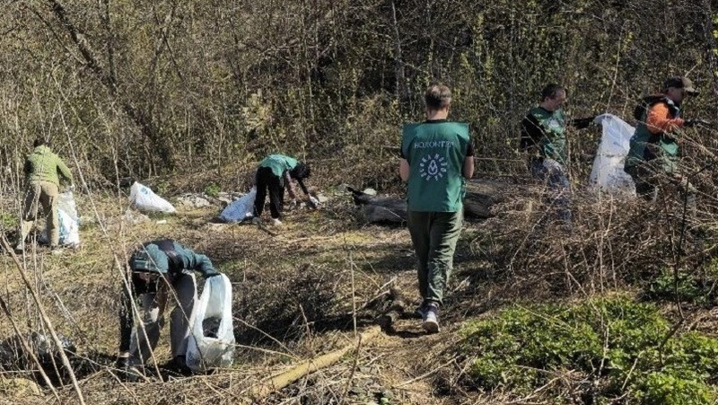 Всероссийская акция по очистке береговых линий стартовала в Самаре