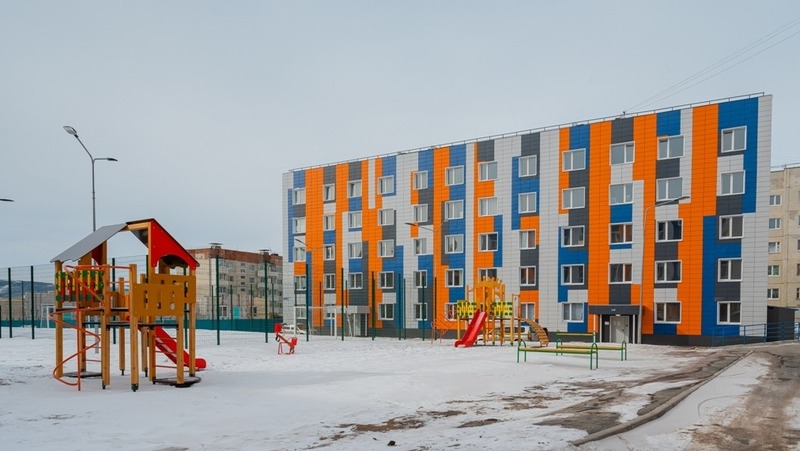 23 семьи улучшат жилищные условия в 2025-2026 годах в Магадане