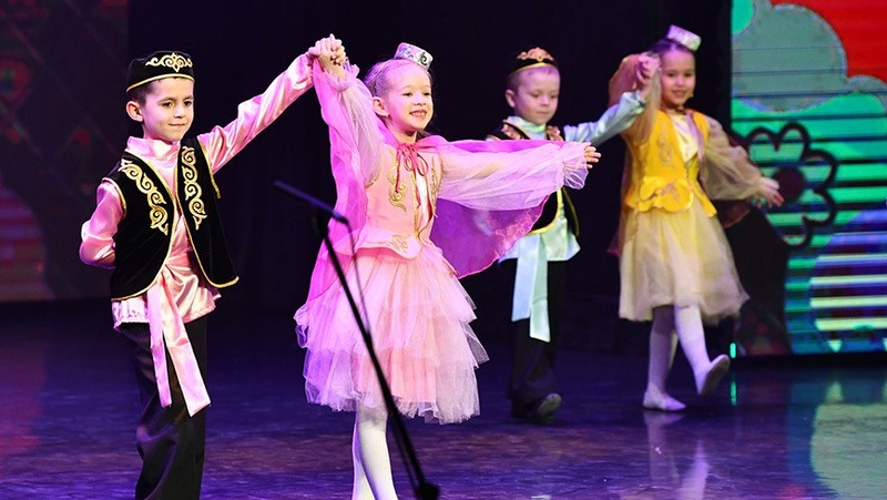 1,2 тыс. детей приняли участие в казанском проекте «Гәүһәр»