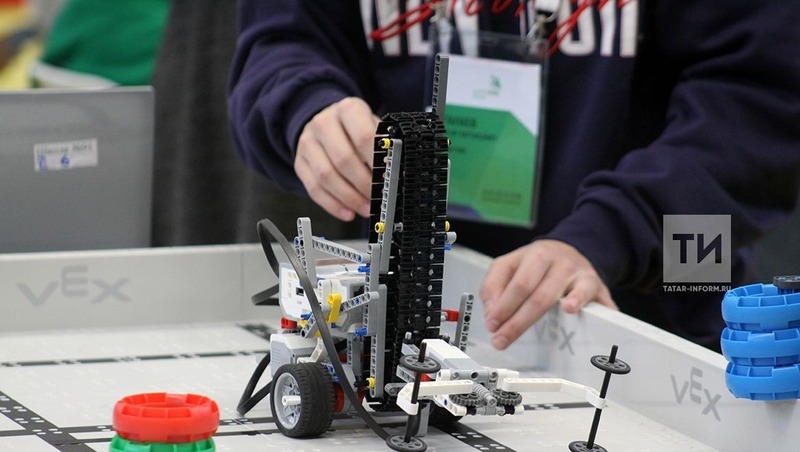 Школьники из РТ стали призерами всероссийской олимпиады по робототехнике