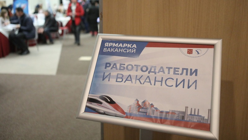 В Петербурге спрос на сотрудников общепита вырос на 9%