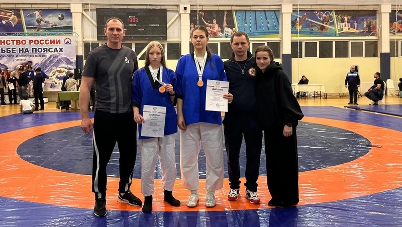 Студентки ВлГУ завоевали 2 бронзы на юниорском Первенстве России по борьбе на поясах
