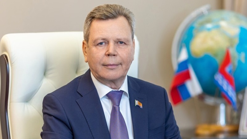 Сергей Абрамов покидает пост председателя Магаданской областной Думы
