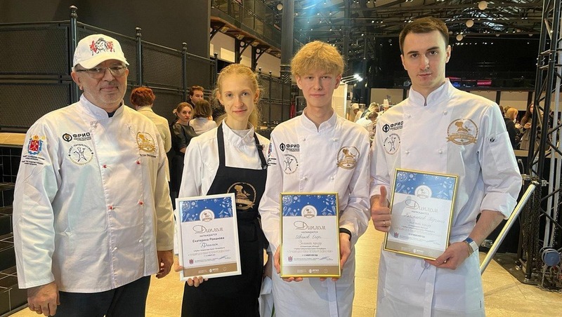 2 команды разделили главный приз Кубка губернатора Петербурга