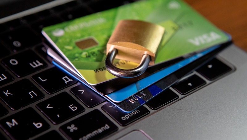 Володин: Более 12 млн россиян установили себе самозапреты на кредиты