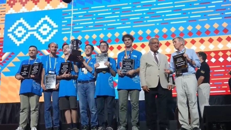 Команда СПбГУ победила на ЧМ по программированию в Баку