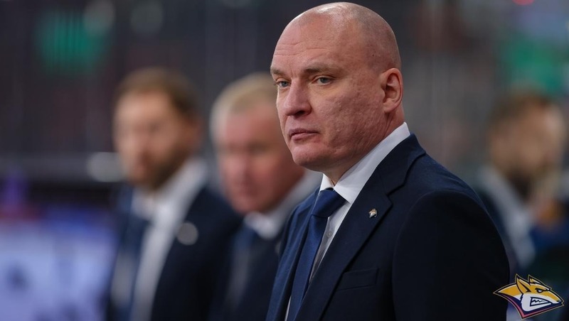 Главный тренер «Металлурга» Разин продлил контракт с клубом на 2 года