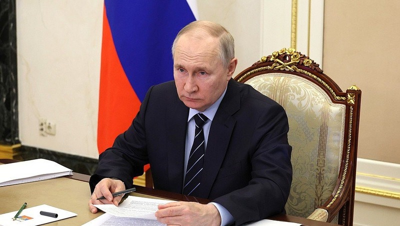 Путин объявил благодарность свердловскому преподавателю Людмиле Донсковой за добросовестную работу