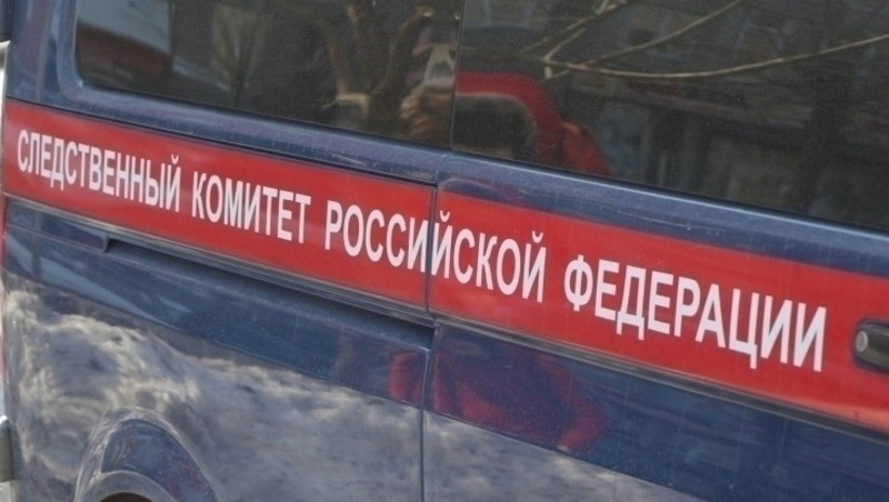 В Омске рыбака убило током, когда он закидывал удочку