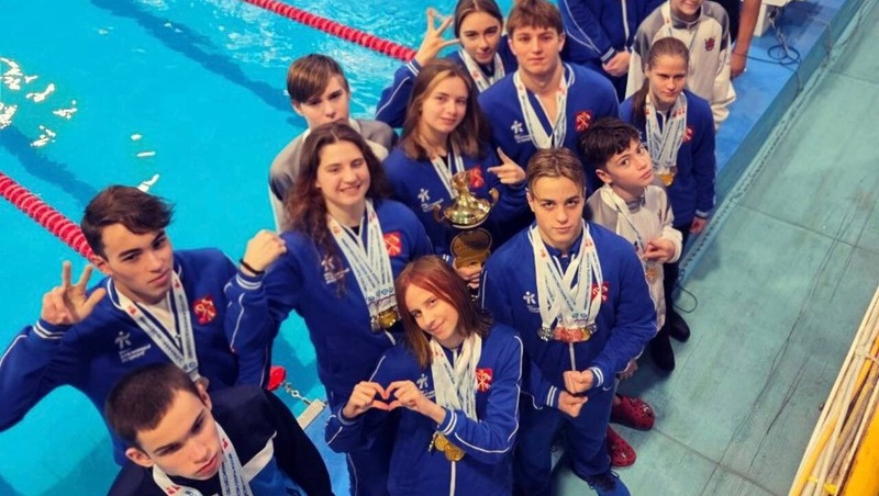 Петербургские пловцы завоевали 15 золотых медалей на первенстве России