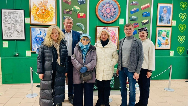 Легенда отечественного кинематографа Сурикова посетила Елабугу