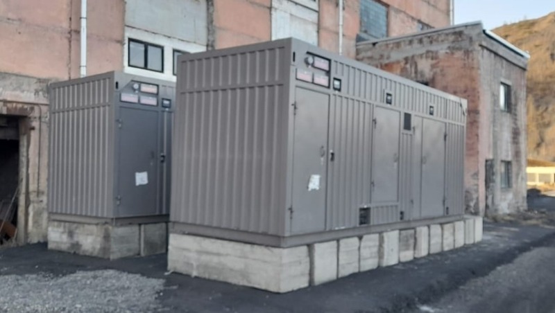 Новую дизельную электростанцию запустили в Усть-Омчуге