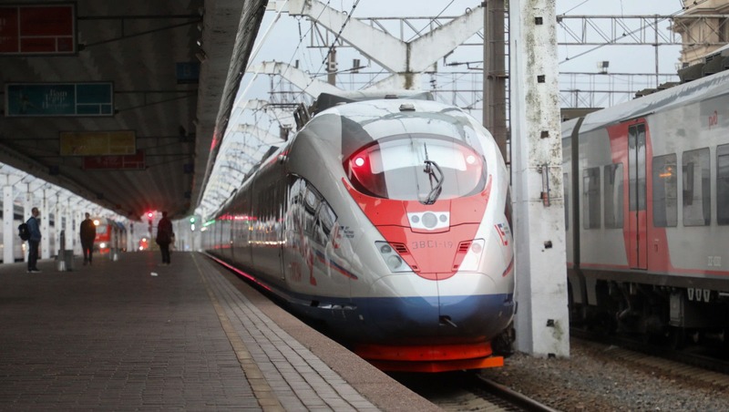 Вокзалы Петербурга обслужили 11,3 млн человек в 2025 году