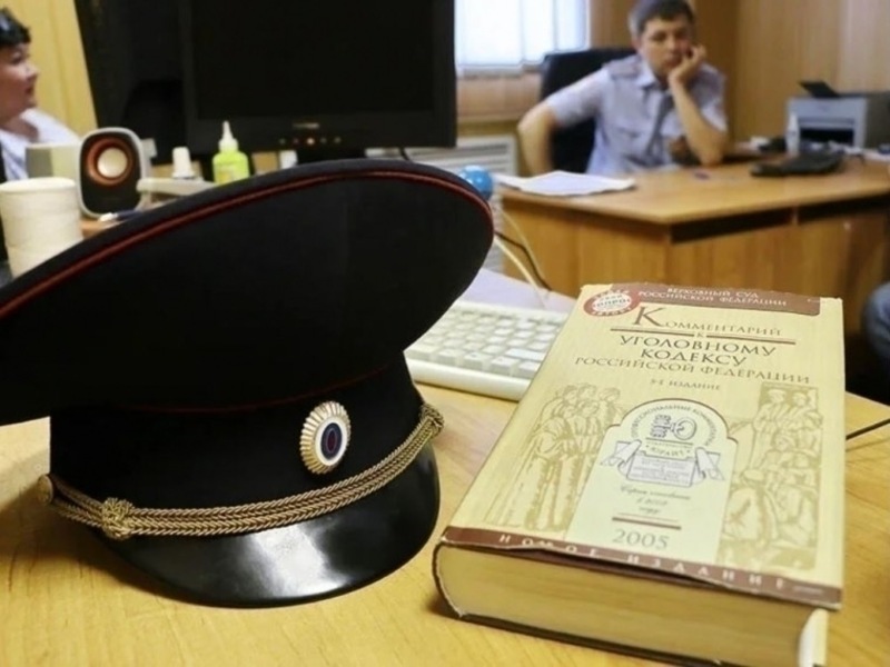 Омич потерял автомобиль и все сбережения после СМС от «работодателя»