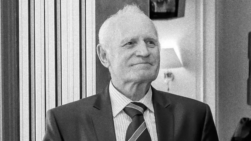 Скончался легендарный директор казанского лицея № 131 Иван Савельев