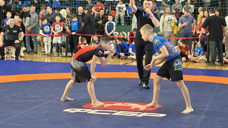 600 спортсменов приняли участие во всероссийских соревнованиях по грэпплингу в Рязани