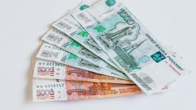 На 4,5% вырастут зарплаты бюджетников в Екатеринбурге с 1 октября