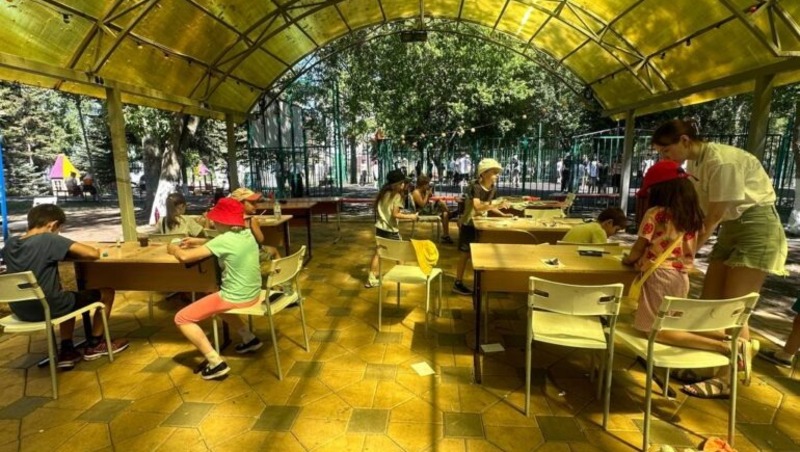 Более 26,5 тыс. детей отдохнут в загородных и пришкольных лагерях Самары летом