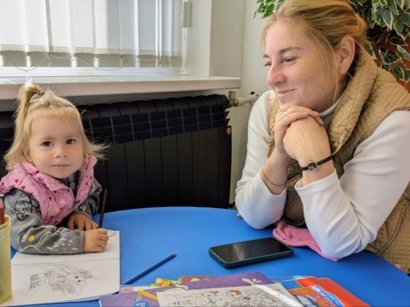 Более 1100 мам нашли работу благодаря Кадровому центру Омской области